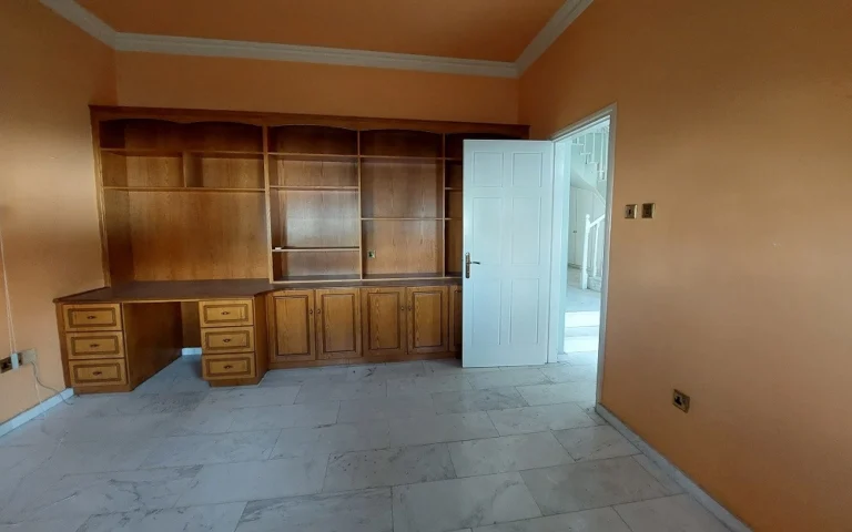 Cheap Houses and Villas for Sale Nicosia up to 700000 euro