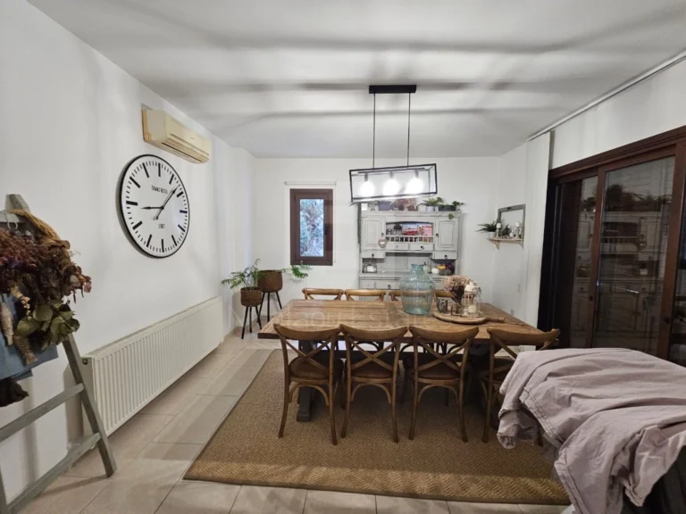 Cheap Houses and Villas for Sale Nicosia up to 900000 euro