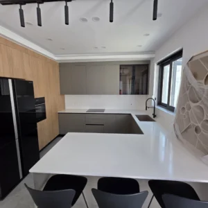 4 Bedroom House for Sale in Agios Tychonas, Limassol District