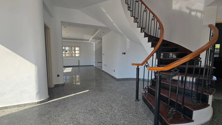 Cheap Houses and Villas for Sale Nicosia up to 400000 euro