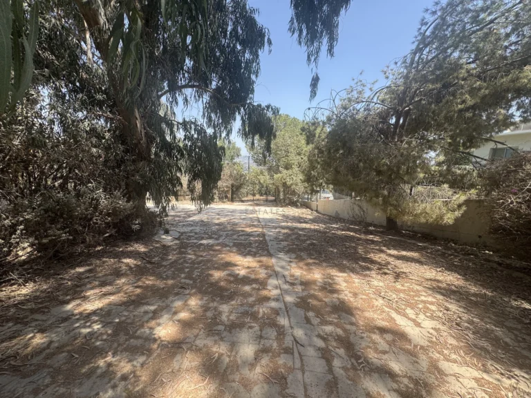 Cheap Houses and Villas for Sale Limassol up to 700000 euro