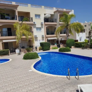 2 Bedroom Apartment for Sale in Paphos – Universal