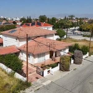 3 Bedroom House for Sale in Engomi, Nicosia District