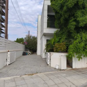 4 Bedroom House for Rent in Limassol – Neapolis