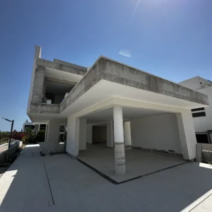 5 Bedroom House for Sale in Limassol