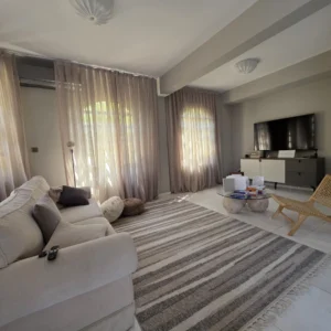 3 Bedroom House for Rent in Parekklisia, Limassol District