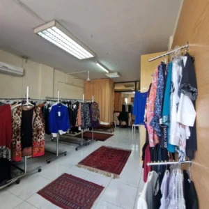 175m² Office for Rent