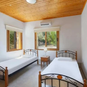 4 Bedroom House for Rent in Argaka, Paphos District
