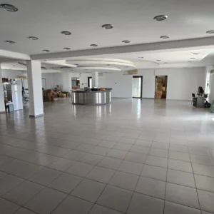 420m² Building for Rent in Paphos – Universal