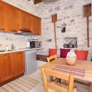 6+ Bedroom House for Rent in Vavla, Larnaca District