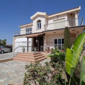 4 Bedroom House for Sale in Kiti, Larnaca District