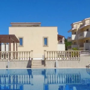 3 Bedroom Apartment for Sale in Paphos – Universal