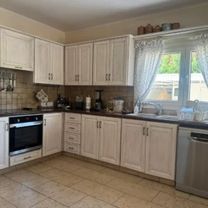 4 Bedroom House for Sale in Pyrgos Lemesou, Limassol District