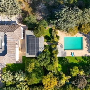 5 Bedroom House for Sale in Aradippou, Larnaca District