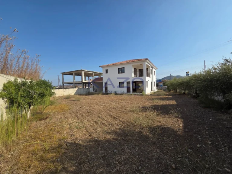Cheap Houses and Villas for Sale Limassol up to 500000 euro