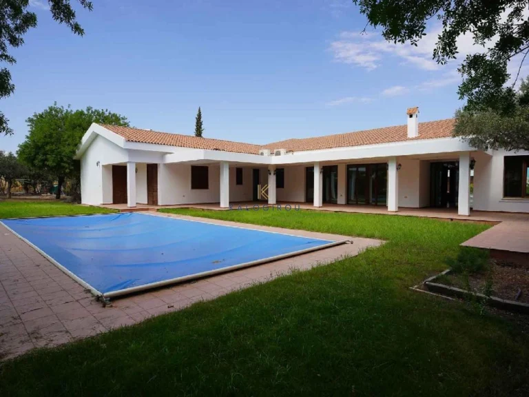 Cheap Houses and Villas for Sale Nicosia up to 1000000 euro