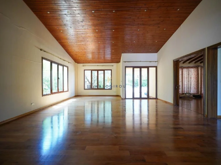 Cheap Houses and Villas for Sale Nicosia up to 1000000 euro
