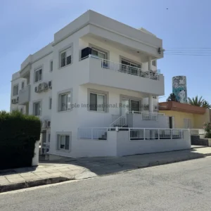 2 Bedroom Apartment for Sale in Geroskipou, Paphos District