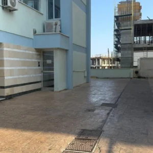 1031m² Building for Sale in Kato Paphos