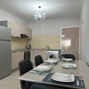 2 Bedroom Apartment for Rent in Larnaca – Finikoudes