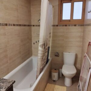 2 Bedroom Apartment for Rent in Larnaca