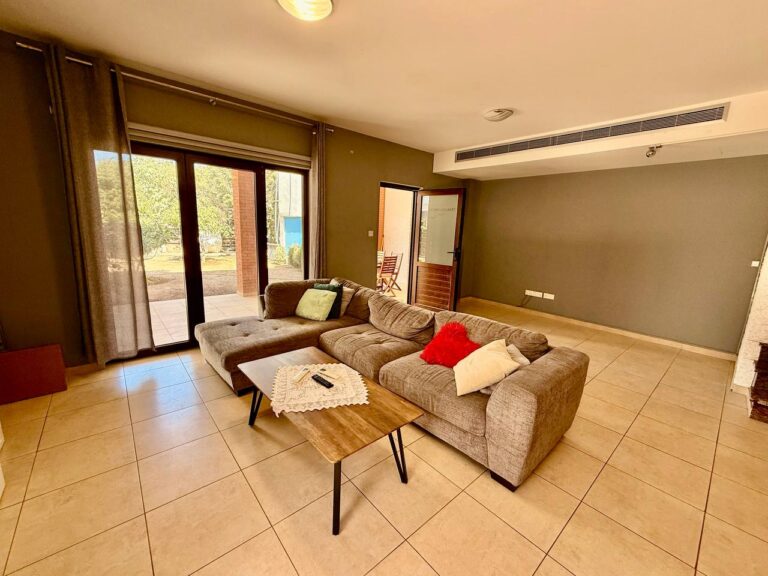 Cheap Houses and Villas for Rent Larnaca
