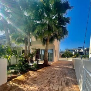 2 Bedroom House for Rent in Potamos Germasogeias, Limassol District