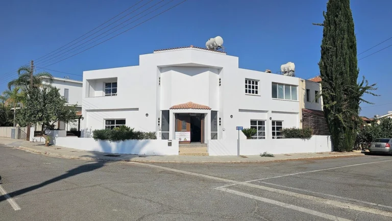 Cheap Houses and Villas for Sale Nicosia up to 400000 euro