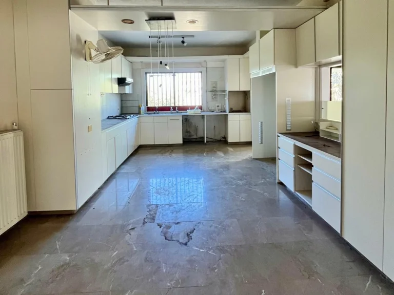 Cheap Houses and Villas for Sale Nicosia up to 600000 euro