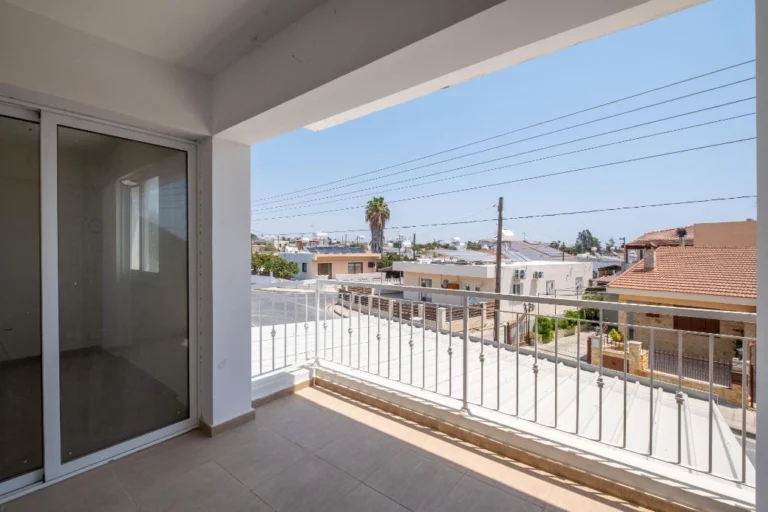 Cheap Apartments for Sale Larnaca up to 200000 euro