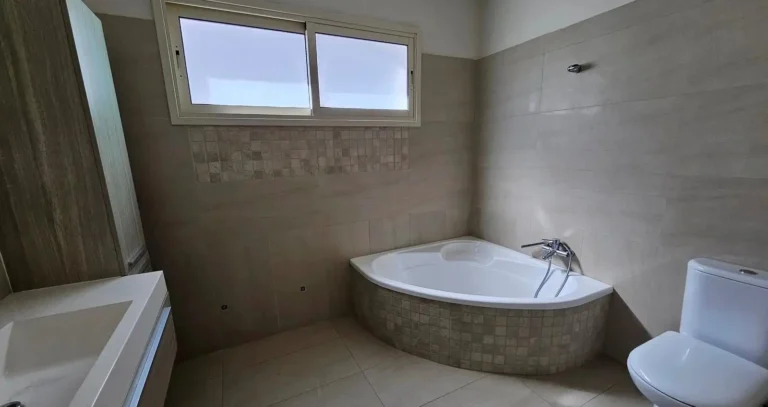 Cheap Houses and Villas for Sale Limassol up to 300000 euro