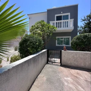 3 Bedroom House for Sale in Pegeia, Paphos District