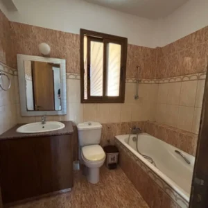 4 Bedroom House for Rent in Paphos – Anavargos