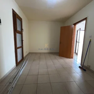 100m² Commercial for Rent in Livadia Larnakas, Larnaca District