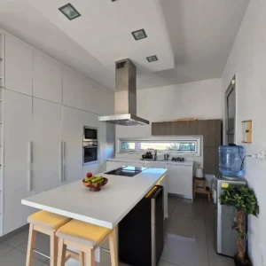 4 Bedroom House for Rent
