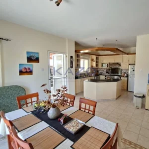 4 Bedroom House for Sale in Oroklini, Larnaca District