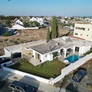 4 Bedroom House for Sale in Dromolaxia, Larnaca District