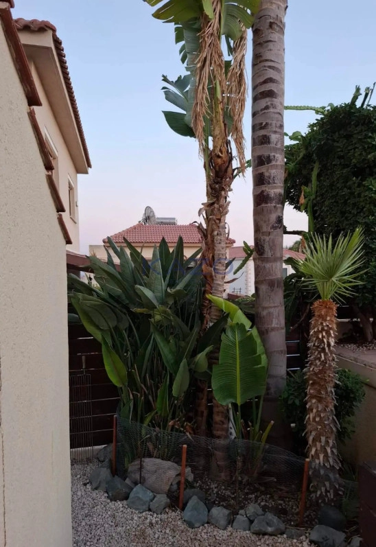 Cheap Houses and Villas for Sale Limassol up to 800000 euro
