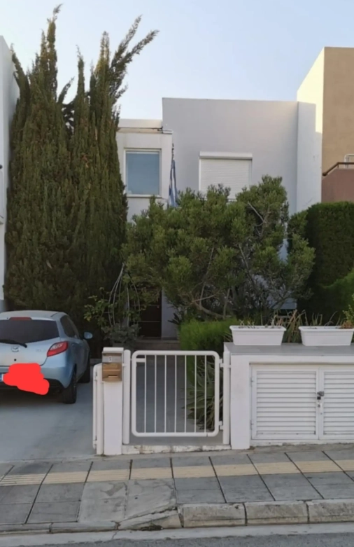 Cheap Houses and Villas for Sale Limassol up to 400000 euro