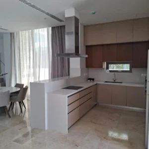 5 Bedroom House for Rent