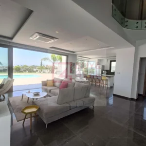 4 Bedroom House for Sale in Moni, Limassol District