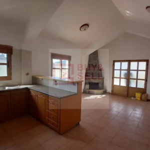 3 Bedroom House for Sale in Kalo Chorio Lemesou, Limassol District