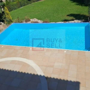 5 Bedroom House for Rent in Paramytha, Limassol District
