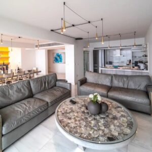 3 Bedroom Apartment for Rent in Limassol – Sea Front, Molos