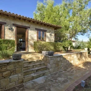 6+ Bedroom House for Sale in Souni, Limassol District