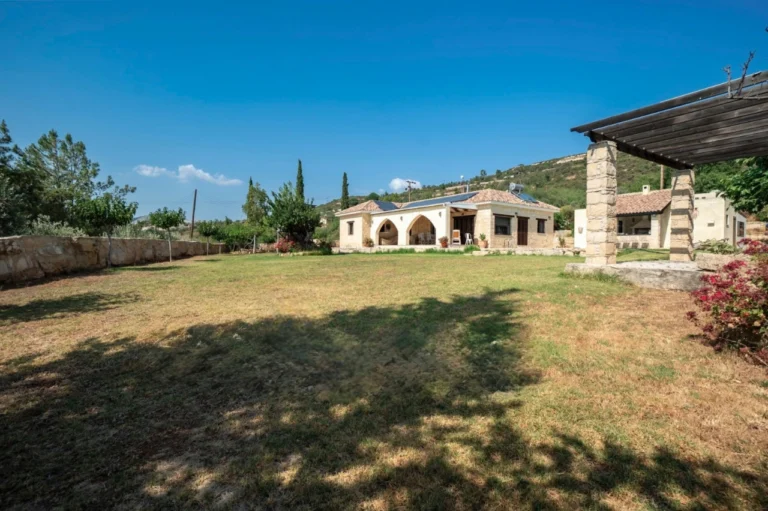 Cheap Houses and Villas for Sale Limassol up to 900000 euro