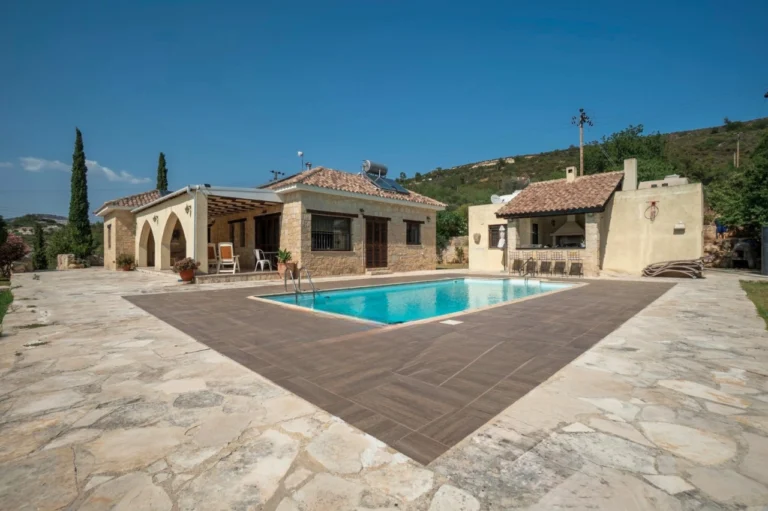 Cheap Houses and Villas for Sale Limassol up to 900000 euro