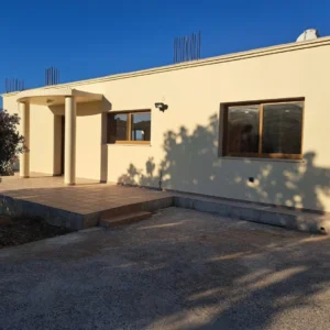 3 Bedroom House for Sale in Theletra, Paphos District