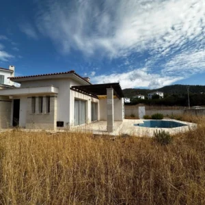 3 Bedroom House for Sale in Argaka, Paphos District