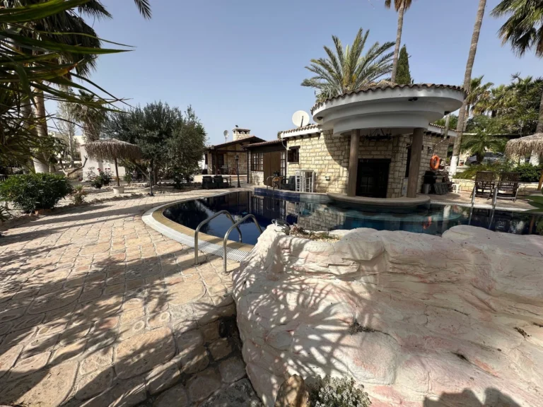 Cheap Houses and Villas for Rent in Cyprus